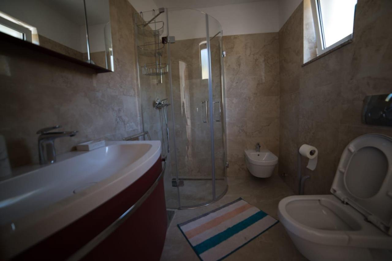 House With Pool Villa Mali Lošinj Kültér fotó